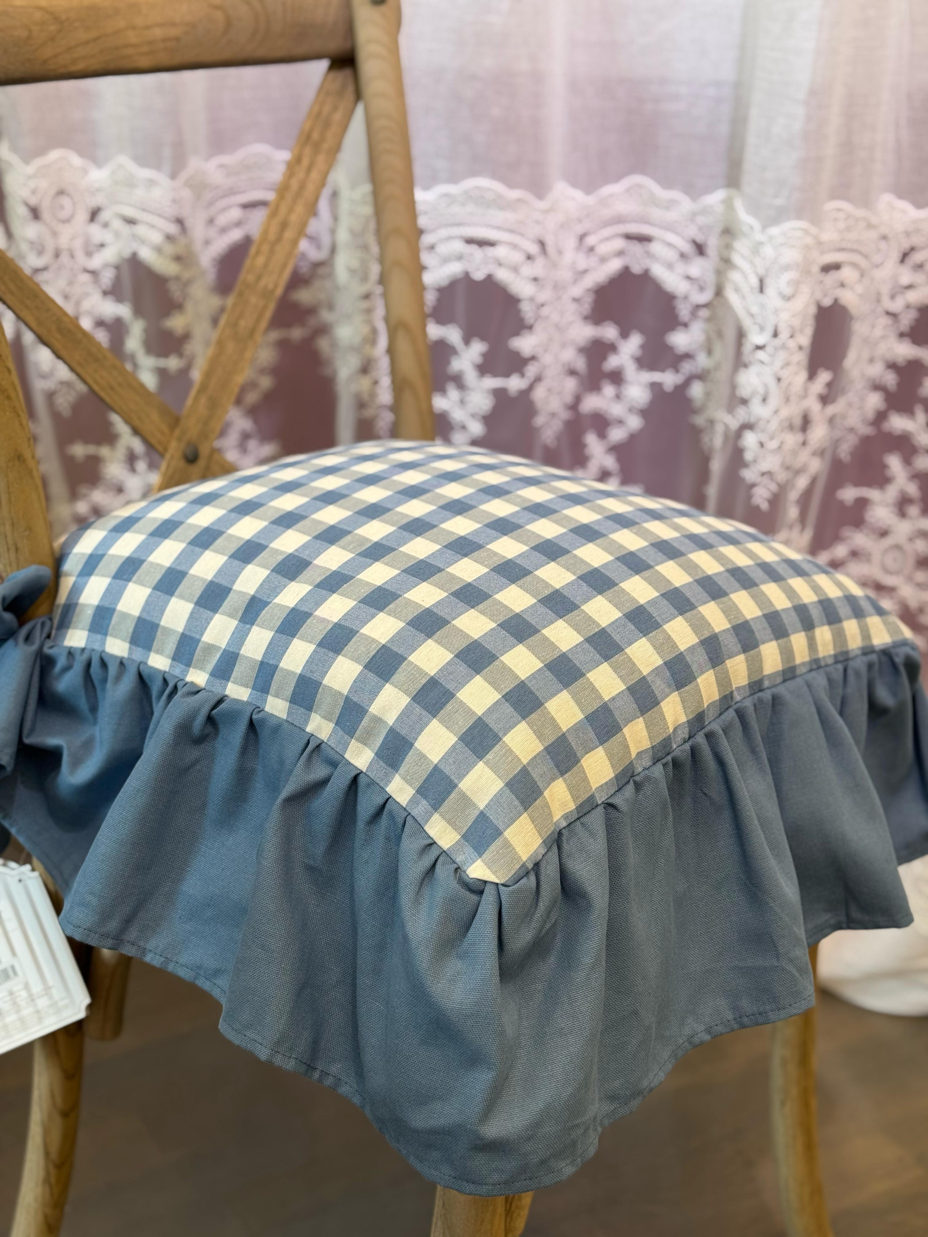 Cuscino da sedia sartoriale in panama a quadretti blu con balza - 45x45cm + balza